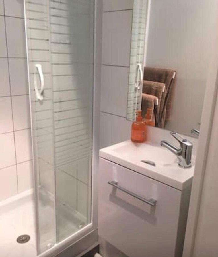 Studio de 35m2 à 5 minutes de la Gare de Lyon Parigi Esterno foto